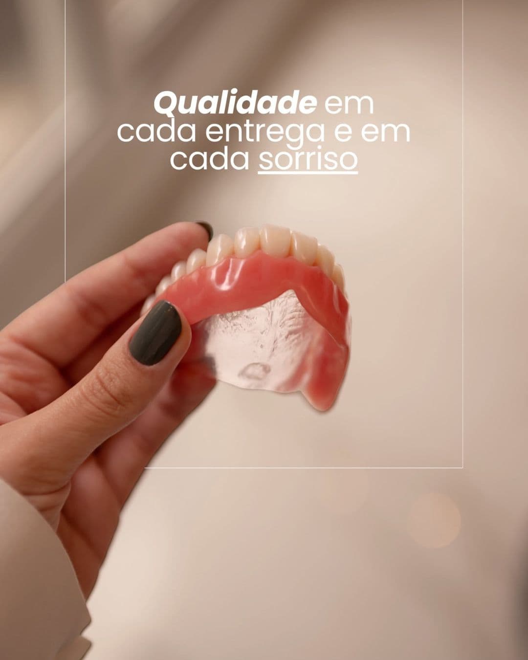 Peça de prótese cerâmica de alta precisão estética